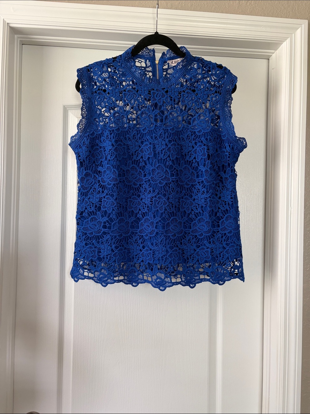 Nanette Lepore Royal Blue Floral Crochet Lace Sleeveless Top